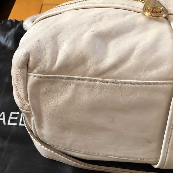 Michael Kors Handbag - Picture 4 of 8